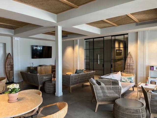 Hotel Restaurant Juanito Platja Sant Carlos de la Ràpita 외부 사진