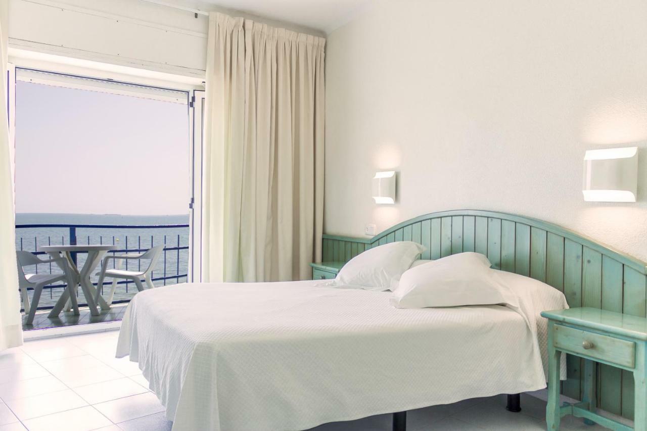Hotel Restaurant Juanito Platja Sant Carlos de la Ràpita 외부 사진